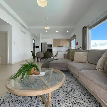 Villa Lychee